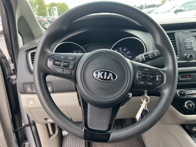 2015 Kia Sedona LX