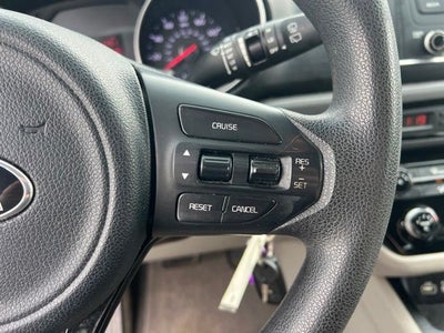 2015 Kia Sedona LX