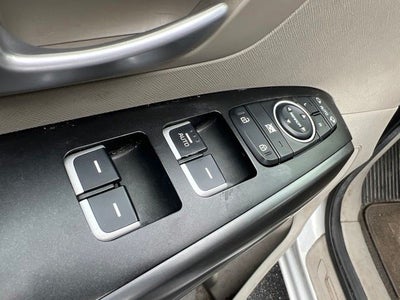 2015 Kia Sedona LX