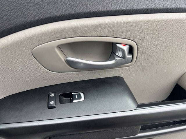 2015 Kia Sedona LX