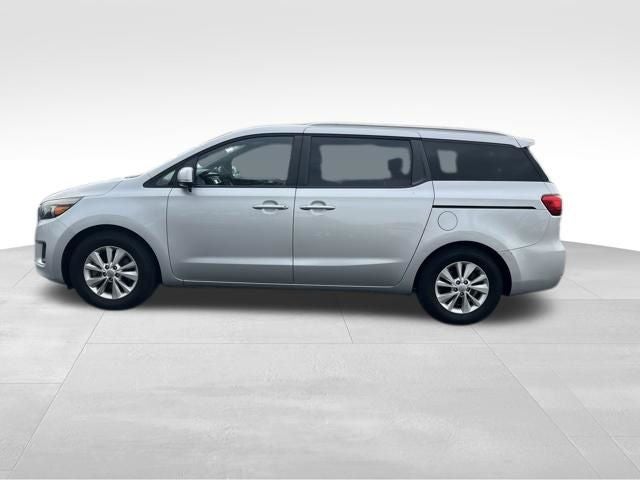 2015 Kia Sedona LX