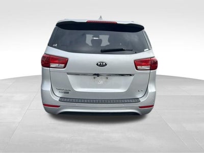 2015 Kia Sedona LX