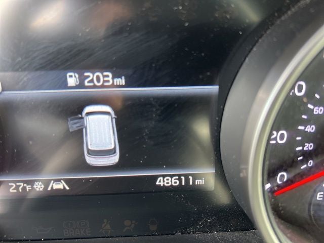 2023 Kia Carnival LX