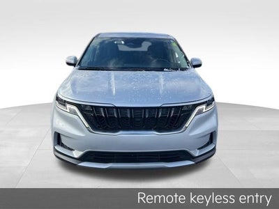 2023 Kia Carnival LX