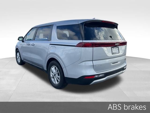 2023 Kia Carnival LX