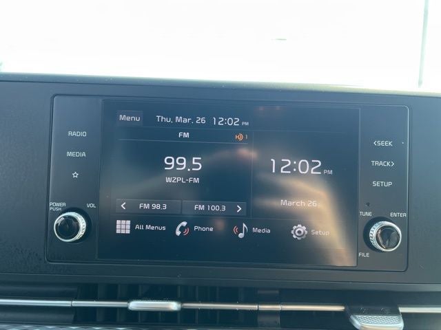 2024 Kia Carnival LX