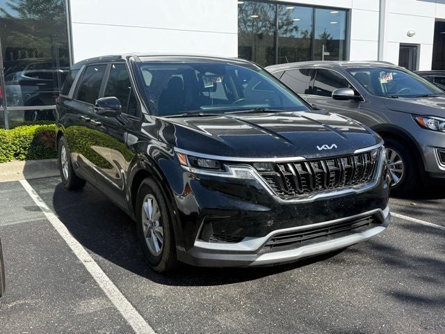 2023 Kia Carnival LX Seat Package