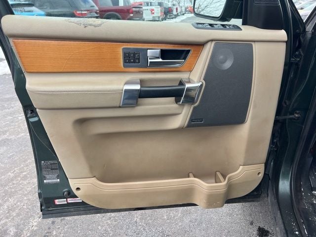 2011 Land Rover LR4 V8