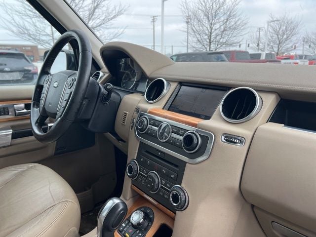 2011 Land Rover LR4 V8