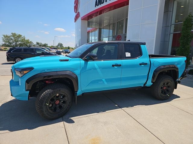 2026 Toyota Tacoma i-FORCE MAX TRD Pro
