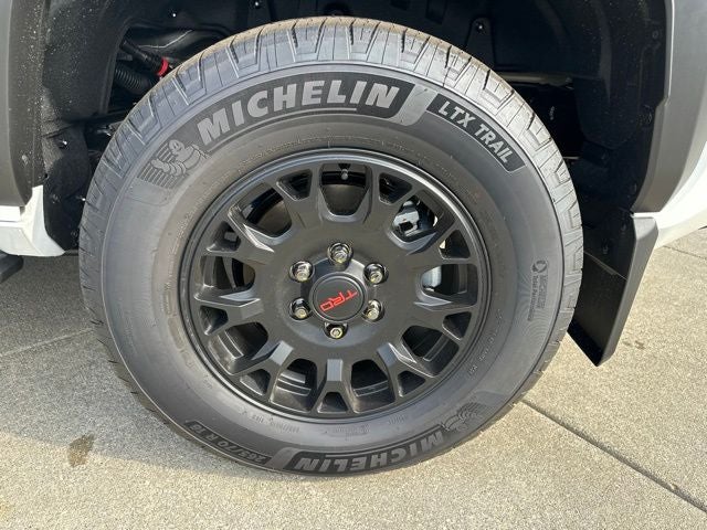 2026 Toyota 4Runner i-FORCE MAX TRD Off-Road Premium i-FORCE MAX