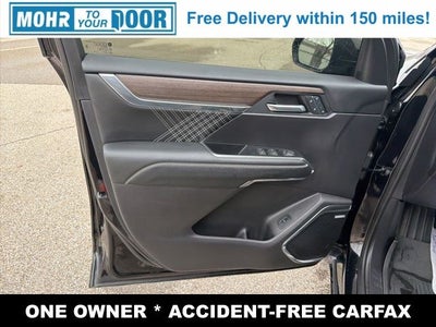 2024 GMC Acadia Denali