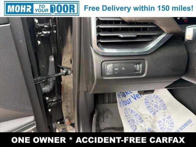 2024 GMC Acadia Denali