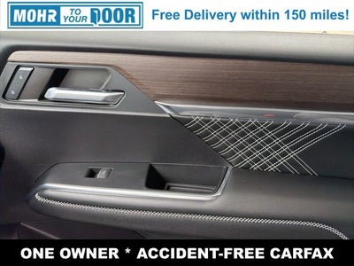 2024 GMC Acadia Denali