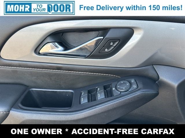 2021 Chevrolet Traverse LT Leather