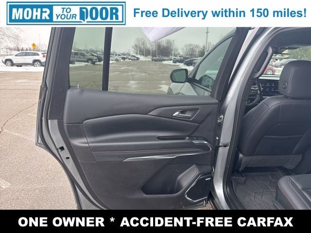 2025 Chevrolet Traverse RS