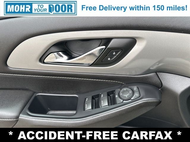 2022 Chevrolet Traverse LT Leather