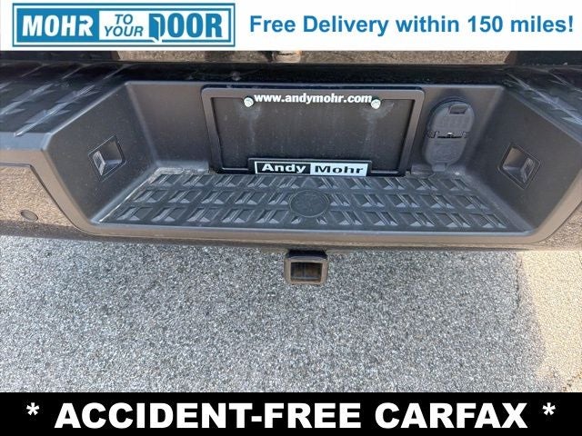 2020 Nissan Titan SV