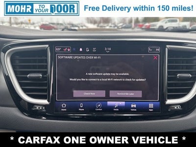 2023 Chrysler Pacifica Touring L