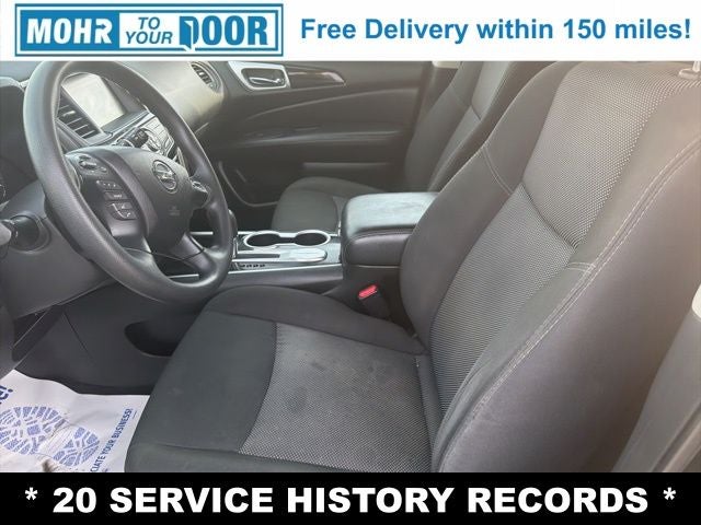 2020 Nissan Pathfinder S