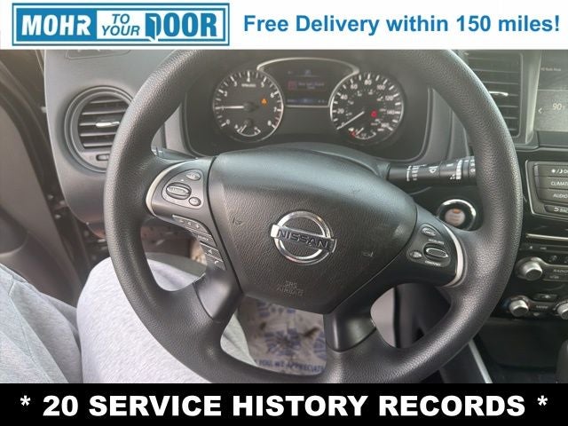 2020 Nissan Pathfinder S