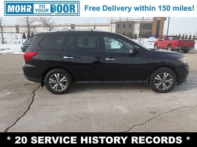 2020 Nissan Pathfinder S