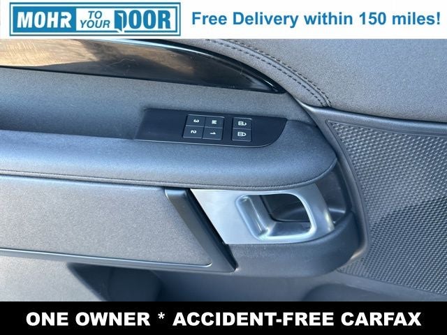 2022 Land Rover Discovery S