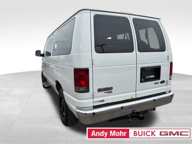 2013 Ford Econoline Wagon XL