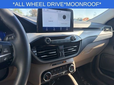 2022 Ford Escape SEL