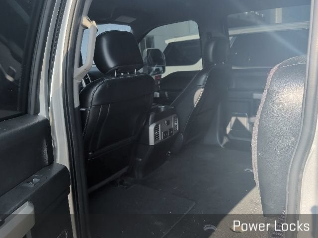 2017 Ford Super Duty F-350 DRW Lariat