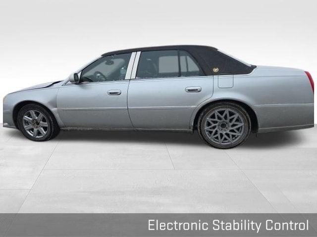 2010 Cadillac DTS w/1SD