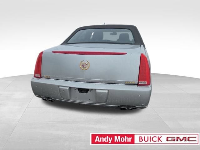 2010 Cadillac DTS w/1SD