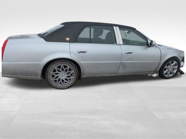 2010 Cadillac DTS w/1SD