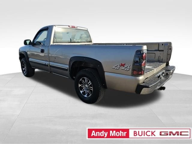 2000 Chevrolet Silverado 1500 REG CAB 4WD 133WB