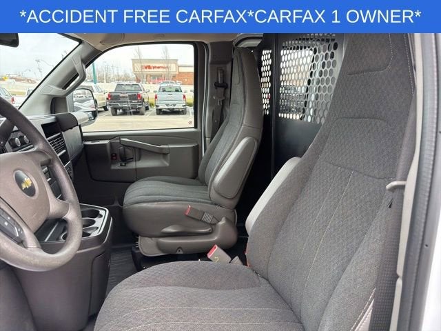 2024 Chevrolet Express Cargo 2500 WT