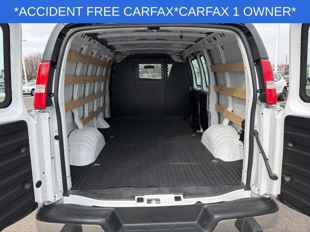 2024 Chevrolet Express Cargo 2500 WT