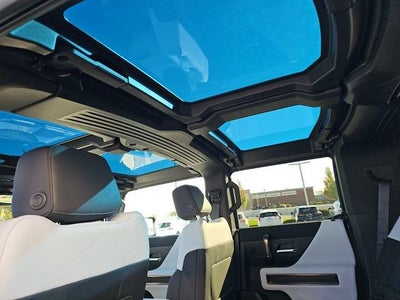 2025 GMC HUMMER EV SUV 3X