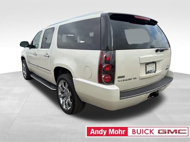 2009 GMC Yukon XL 4DR 4WD 1500