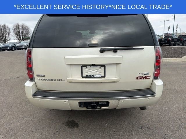 2009 GMC Yukon XL 4DR 4WD 1500
