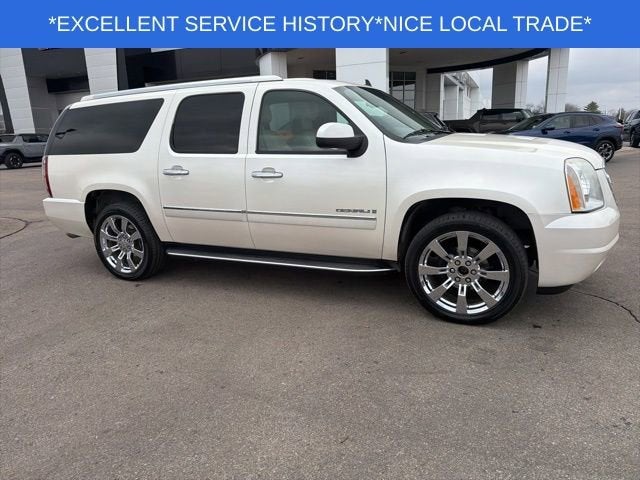 2009 GMC Yukon XL 4DR 4WD 1500