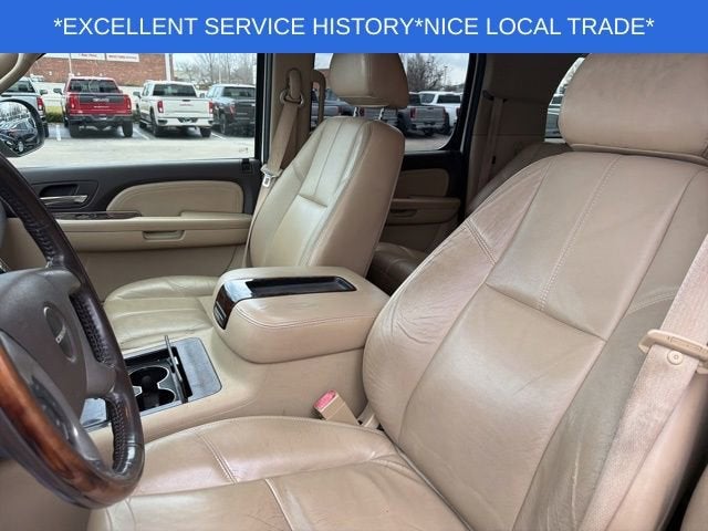 2009 GMC Yukon XL 4DR 4WD 1500
