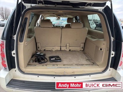 2009 GMC Yukon XL 4DR 4WD 1500