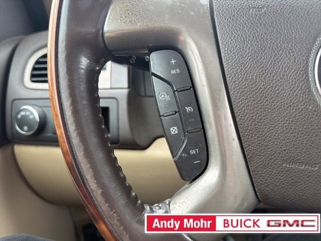 2009 GMC Yukon XL 4DR 4WD 1500