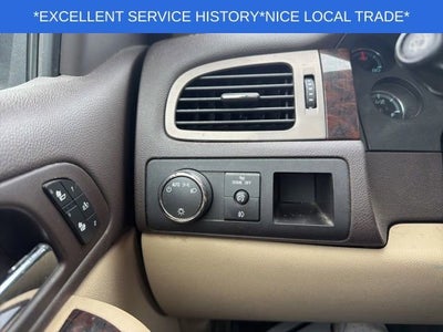 2009 GMC Yukon XL 4DR 4WD 1500