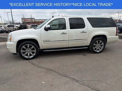 2009 GMC Yukon XL 4DR 4WD 1500
