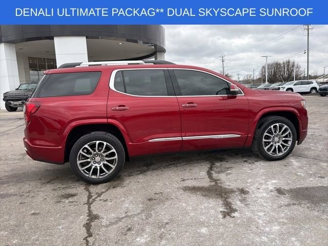 2023 GMC Acadia Denali