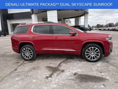 2023 GMC Acadia Denali