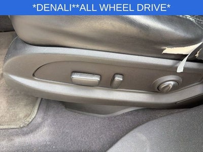 2011 GMC Acadia Denali