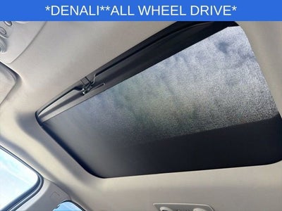 2011 GMC Acadia Denali