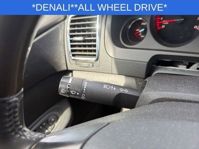 2011 GMC Acadia Denali